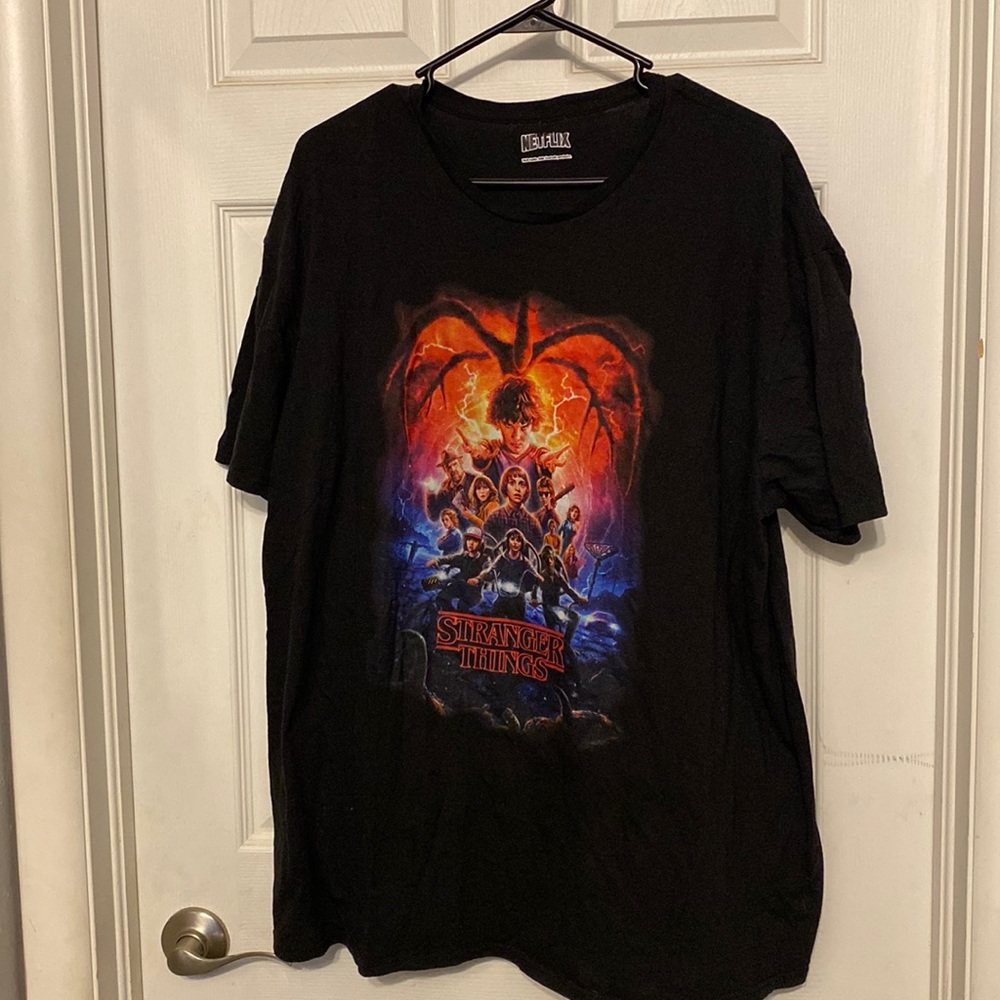 Netflix men’s Stranger Things tee size XXL